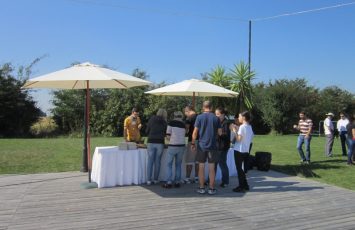 eveniment companie la piscina, teambuilding la piscina la padure, teambuilding la padure si piscina, eveniment corporate la TreeHOus eALgoon, organizator Ascendis