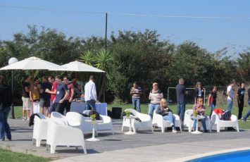 eveniment companie la piscina, teambuilding la piscina la padure, teambuilding la padure si piscina, eveniment corporate la TreeHOus eALgoon, organizator Ascendis