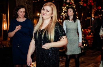 Christmas Party in The Woods, o peterecere minunata, multa distractie si voie buna