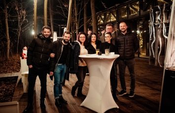 Christmas Party in The Woods, o peterecere minunata, multa distractie si voie buna