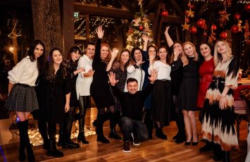 Christmas Party in The Woods, o peterecere minunata, multa distractie si voie buna
