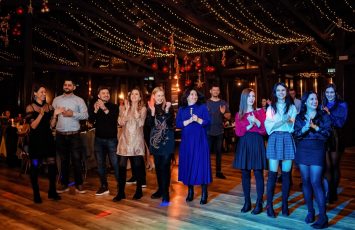 Christmas Party in The Woods, o peterecere minunata, multa distractie si voie buna