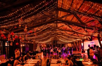 Christmas Party in The Woods, o peterecere minunata, multa distractie si voie buna