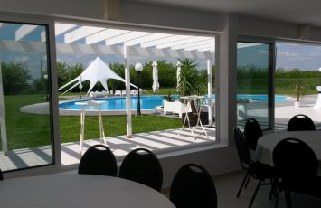 Locatie evenimente corporate, nunta in natrua in aer liber, locatie evenimente piscina 