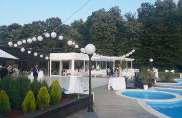 Locatie nunta in natura, la piscina aproape de Bucuresti - TreeHouse Lagoon, nunti memorabile, locatii de nunta