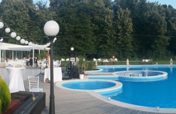 Locatie nunta in natura, la piscina aproape de Bucuresti - TreeHouse Lagoon, nunti memorabile, locatii de nunta