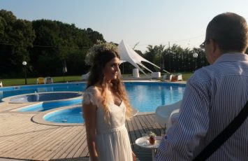 Nunta de poveste la TreeHouse Lagoon, in aer liber, la piscina, locatie de nunta in aer liber