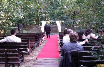Nunta in natura, in aer liber, la piscina si padure, locatii de nunti in natura, locaite nunata in aer liber