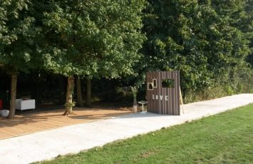 Nunta in natura, in aer liber, la piscina si padure, locatii de nunti in natura, locaite nunata in aer liber