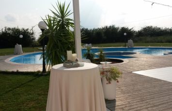 Nunta in natura, in aer liber, la piscina si padure, locatii de nunti in natura, locaite nunata in aer liber