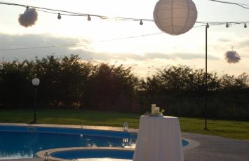 Nunta in natura, in aer liber, la piscina si padure, locatii de nunti in natura, locatie nunta in aer liber
