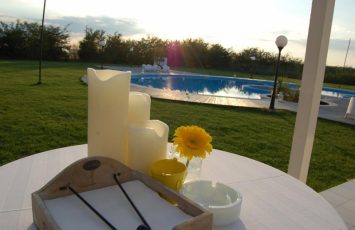Nunta in natura, in aer liber, la piscina si padure, locatii de nunti in natura, locatie nunta in aer liber