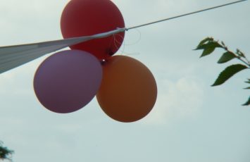 Petrecere copii - absolventi, la piscina in aer liber TreeHouse Lunguletu