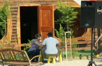 Petrecere copii - absolventi, la piscina in aer liber TreeHouse Lunguletu