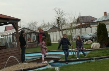 Petrecere copii in aer liber la TreeHouse, petreceri copii, - La Multi Ani Rares- 16 apr 2011