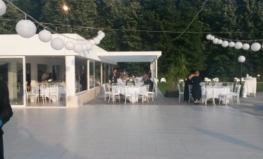 Locatie nunta in natura, la piscina aproape de Bucuresti - TreeHouse Lagoon, nunti memorabile, locatii de nunta