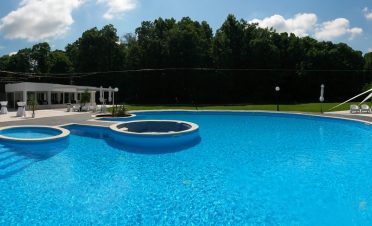 Vara fierbinte, locatie cu piscina aproape de Bucuresti