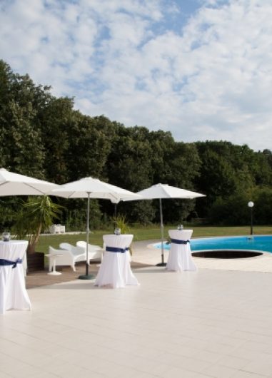 Eveniment Corporate lin aer liber, aproape de bucuresti, padure, piscina TreeHouse Cosoba Lagoon