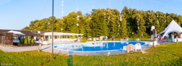 eveniment companie la piscina, teambuilding la piscina la padure, teambuilding la padure si piscina, eveniment corporate