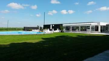 Locatie evenimente corporate, nunta in natrua in aer liber, locatie evenimente piscina (2)