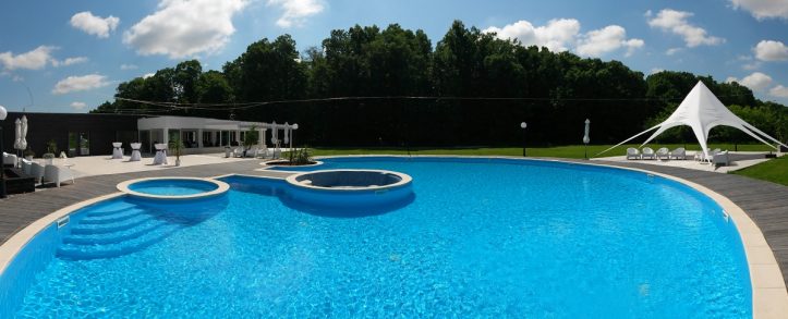 Vara fierbinte, locatie cu piscina aproape de Bucuresti