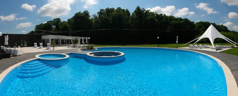 Vara fierbinte, locatie cu piscina aproape de Bucuresti